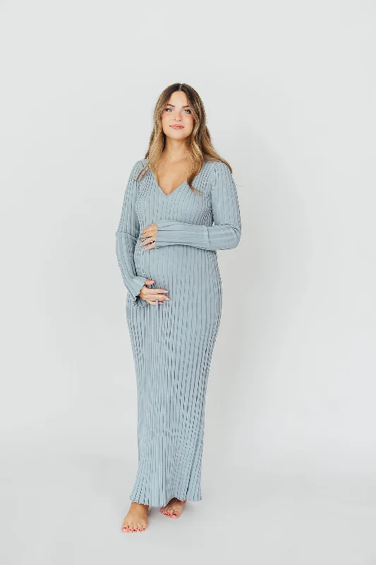 Berkeley Ribbed Knit Maxi Dress With V-Neck in Dusty Blue - Bump Friendly