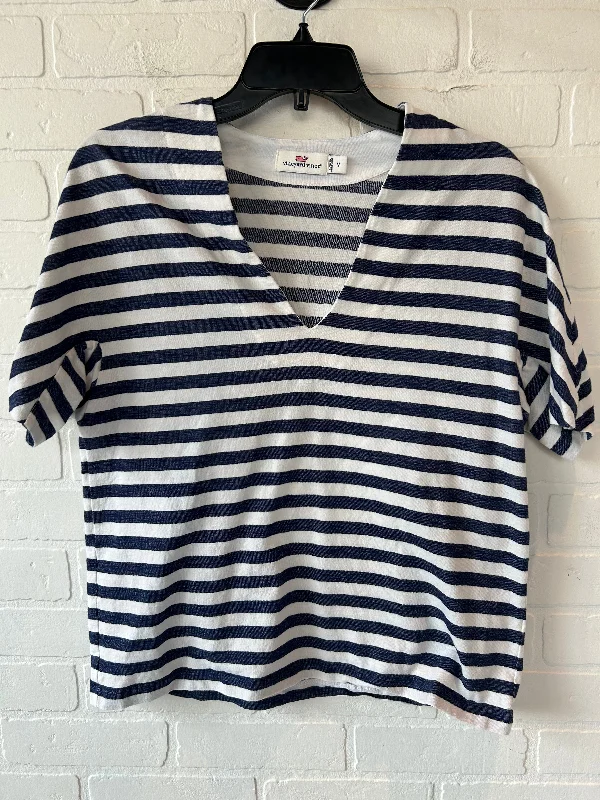 Top Short Sleeve By Vineyard Vines In Blue & Cream, Size: M